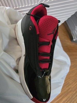 Jordans Black N Red Size 10.5