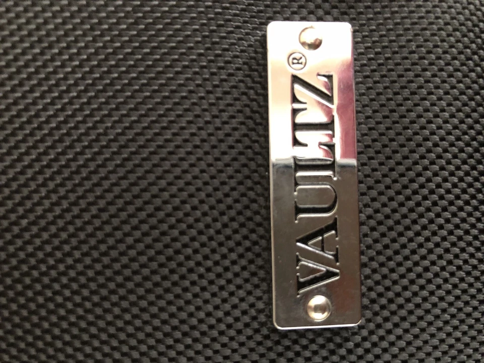 Tablet Stand vaultz tablet holder With Code Key, I Have The Code - Image 2 of 4