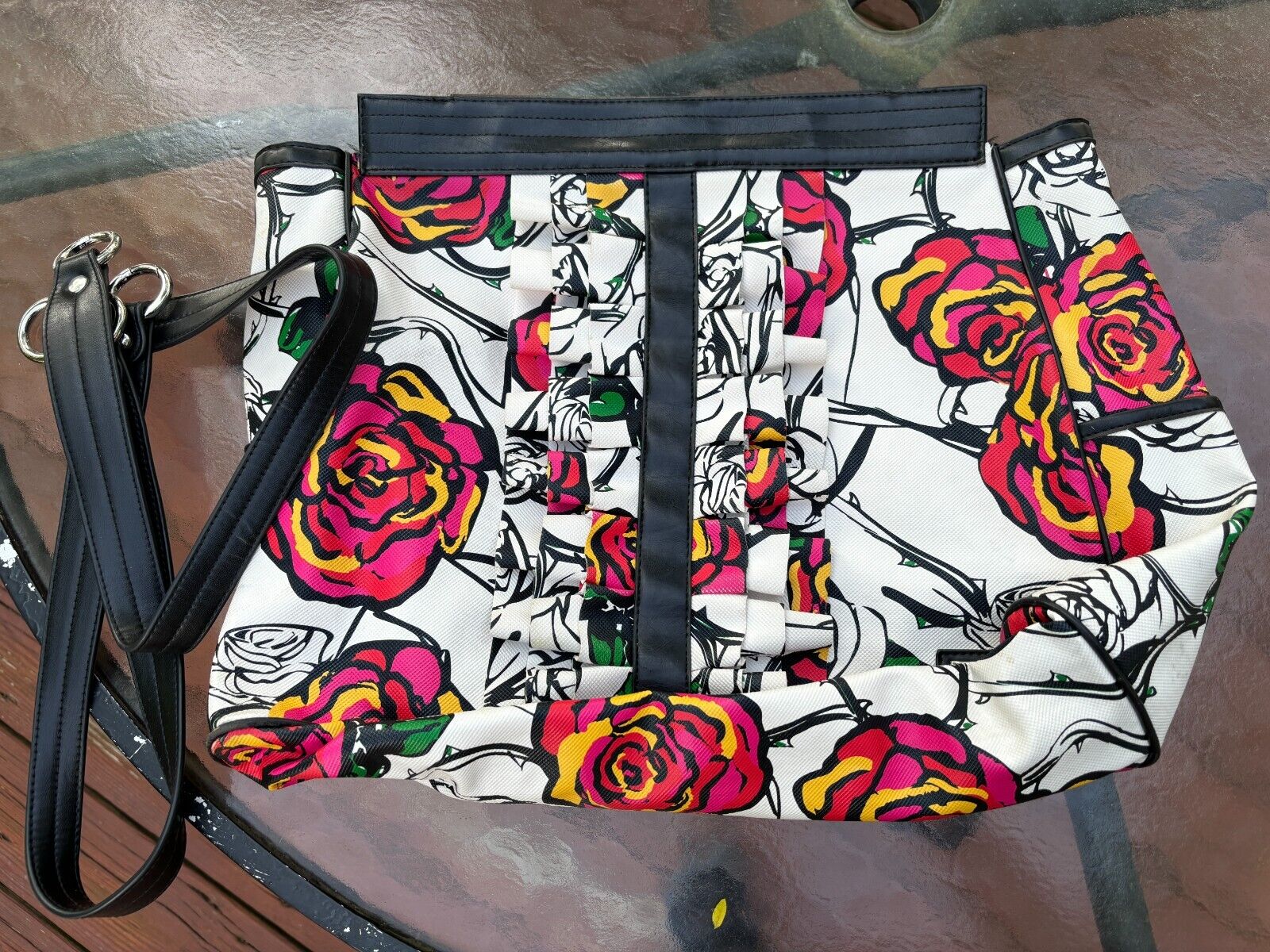 Picture 3 of 4