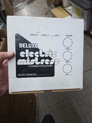 Electro-Harmonix Deluxe Electric Mistress Flanger / Filter Matrix No Power Cord