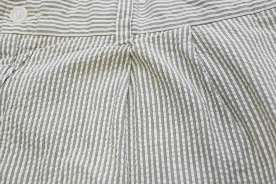 Brooks Brothers Seersucker Shorts Striped Pleated Front 9" INSEAM Mens Size 42 - Image 2 of 4