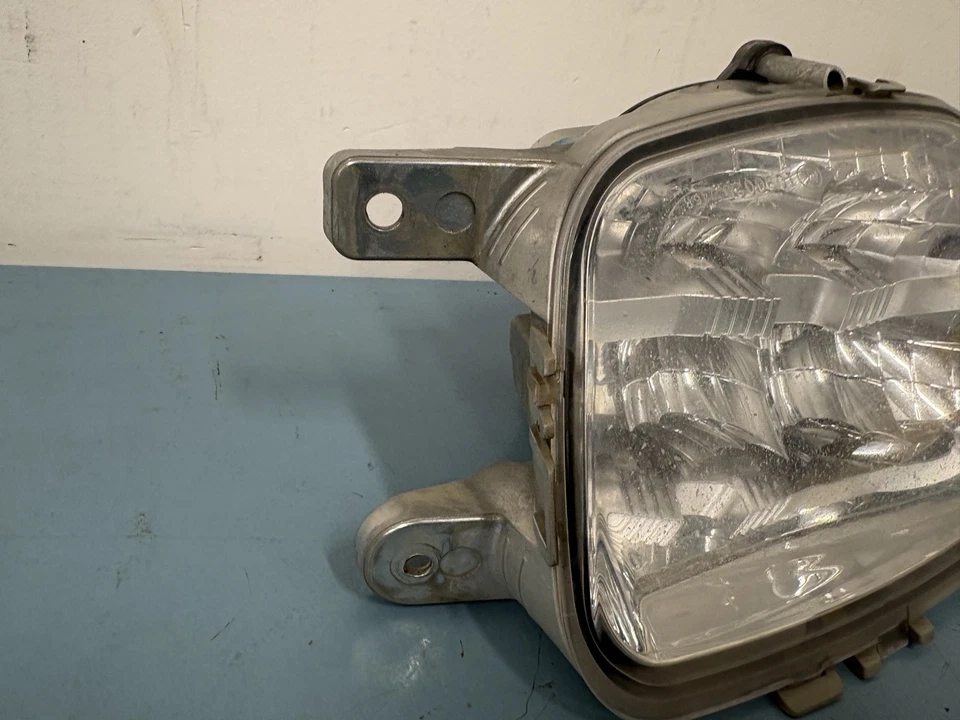 Conjunto de luz antiniebla delantera derecha LED 12-14 Volvo XC90 31383157 Foto 3 de 4