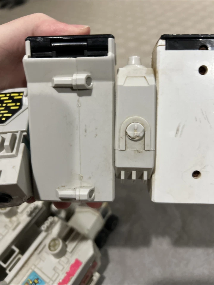 Transformers Metroplex G1 - Vintage Hasbro - - Autobot City For Parts - Image 3 of 3