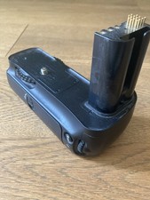 Nikon Multi Power Battery Pack MB-D200 + Battery Insert