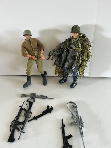 Vintage G.I. Joe Green Footlocker Box W Rope Handles 1996 +Accesories 2 Figurin - Picture 7 of 14