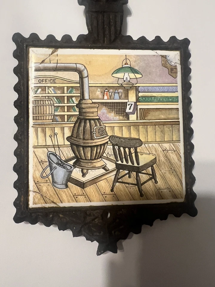 Olla de cocina de azulejos de águila de hierro fundido vintage remache lado fuego hecha en Japón Foto 4 de 4