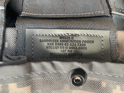 Bandoliera USGI Molle 2 Per Caricatori AR 5.56 - 6 Tasche - Excelsa