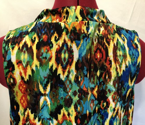 AMERICAN CITY WEAR SZ XL Multi Colored Sleeveless Scoop Neck Shark bite Hem Top - Picture 8 of 12
