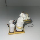 Picture 9 of 16