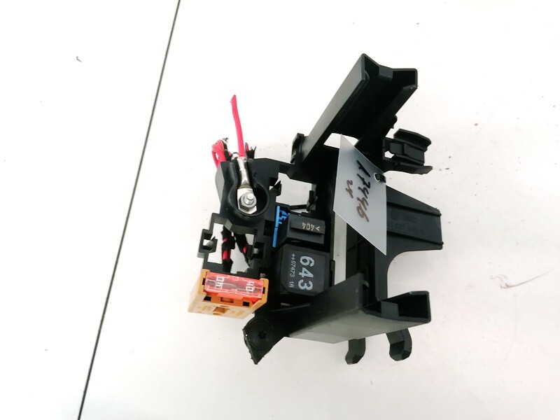 陽はまた君を照らすよ AKISA FUSE 55th Luxury Box 8K1937503A Fuse box for Toyota RAV-4 UK1614153-45 | eBay
