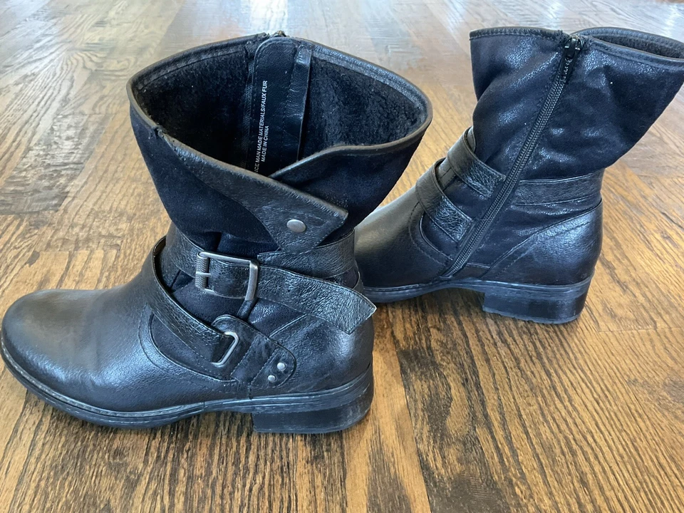 Bare Traps Hailie Black Faux Leather/Faux Fur Lined Ankle Boots Women Size 9.5 M - Image 3 of 4