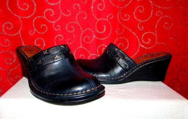 navy leather wedge shoes