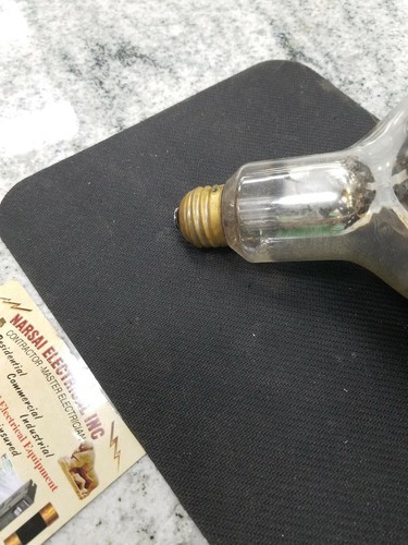 INFERRED HEAT LAMP MEDIUM BASE 200 WATT PRISM 120V (1B3 - Picture 3 of 3