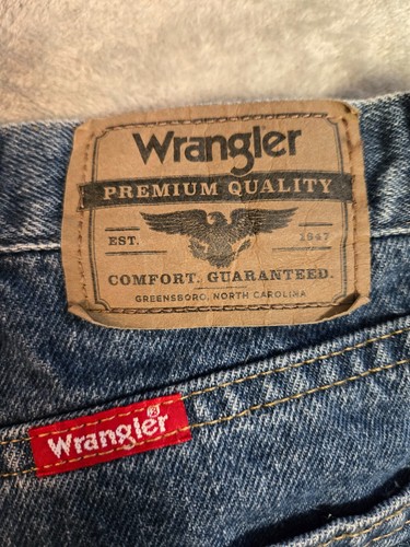 Wrangler Mens Shorts Size 42 Blue Jean Relxed Fit - Picture 5 of 10