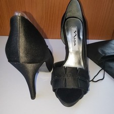 Nina Black Satin Dressy Tux Peep Toe Pumps Size 8 NEW