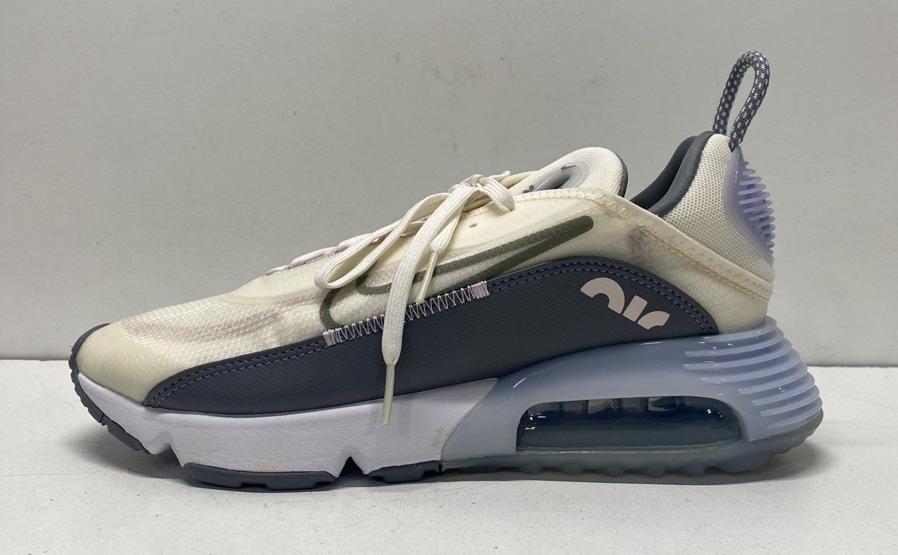 Nike Summit Bone Solid Athletic Sneakers Women 9.5 - image 1