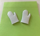 VINTAGE Mattel  BARBIE Peachy Fleecy  WHITE VINYL GLOVES 915 COMMUTER SET