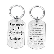 I Love You Gifts for Him Men, Father's Day Keychain Gifts for Man Handsome
