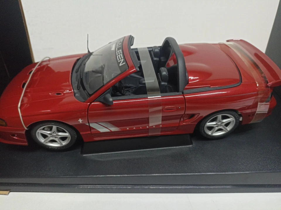 Saleen Mustang S351 Convertible Red 72730 Diecast Scala 1/18-Y1-B17 - Immagine 4 di 4