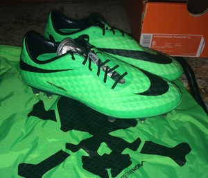 nike hypervenom phantom verdes