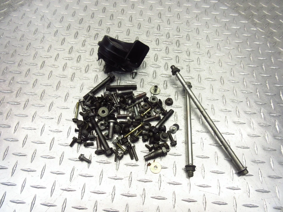 2003 03-06 Kawasaki Z1000 ZR1000 bocina tuercas diversas tornillos pernos herrajes Foto 4 de 4