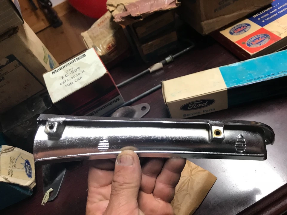 FORD 1969 70 MERCURY BROUGHAM MARQUIS GUARDABARROS DELANTERO EXTENSIÓN MOLDURA LH Foto 4 de 4