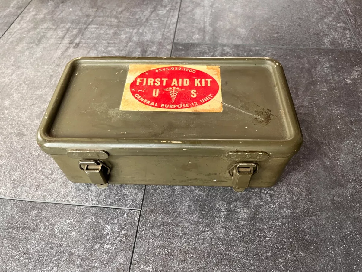 Vintage General Purpose 12 unit First Aid Kit W Items. Antique Military