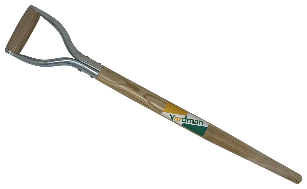 Ash spade handle outlet