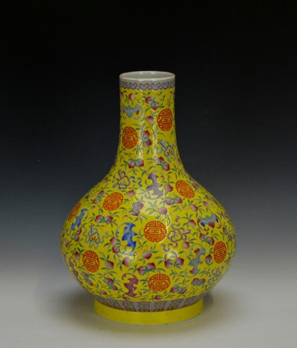 Imperial Chinese Qing Tongzhi MK Fencai Longevity Chestnut Form Porcelain Vase - Picture 4 of 12
