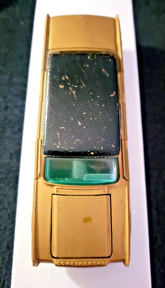 CORGI TOYS   LINCOLN CONTINENTAL PETERSON EXECUTIVE LIMOUSINE #262 - Image 4 of 4