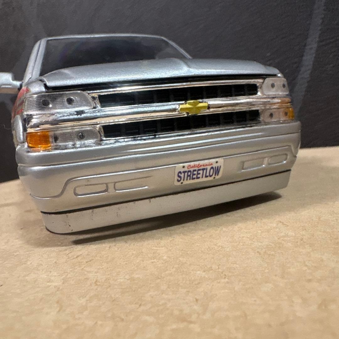 2000 Chevy Suburban Lowrider 1:24 | eBay