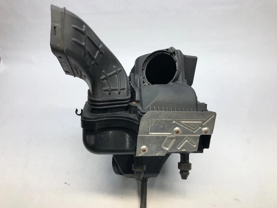 Audi Allroad Quattro 2013-2016 2,0 L turbo filtro de aire conjunto fabricante de equipos originales Foto 2 de 4