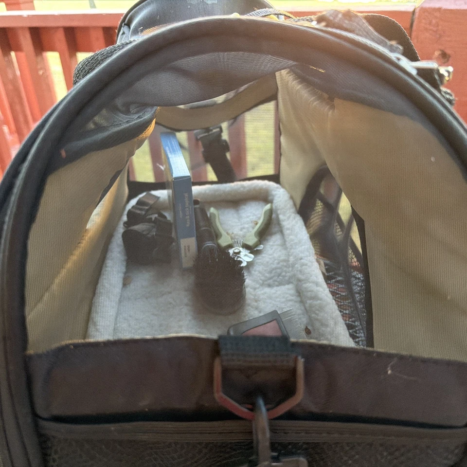 Bergan Portador de Mascotas de Lados Suaves para Mascotas Hasta 25 Libras ¡Más Extras Gratis! Foto 3 de 4