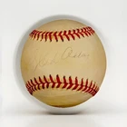 Hank Aaron Autographed Baseball(Letter of Authenticity)