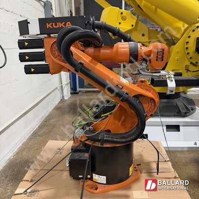 KUKA KR 16-2 Robot System w/ KRC4 Controller