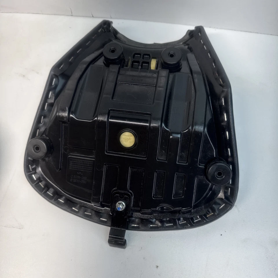 2017-2019 KAWASAKI NINJA 650R FRONT DRIVERS SEAT SADDLE PILLION 53066-0690-MA - Image 3 of 4