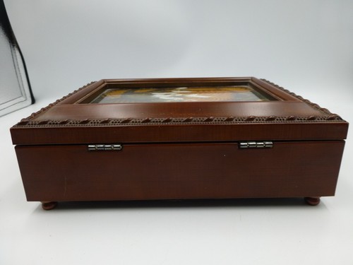 Sankyo Wooden Music & Trinket Box, 'Hearts of Fire', Picture is Interchangeable - Picture 7 of 18
