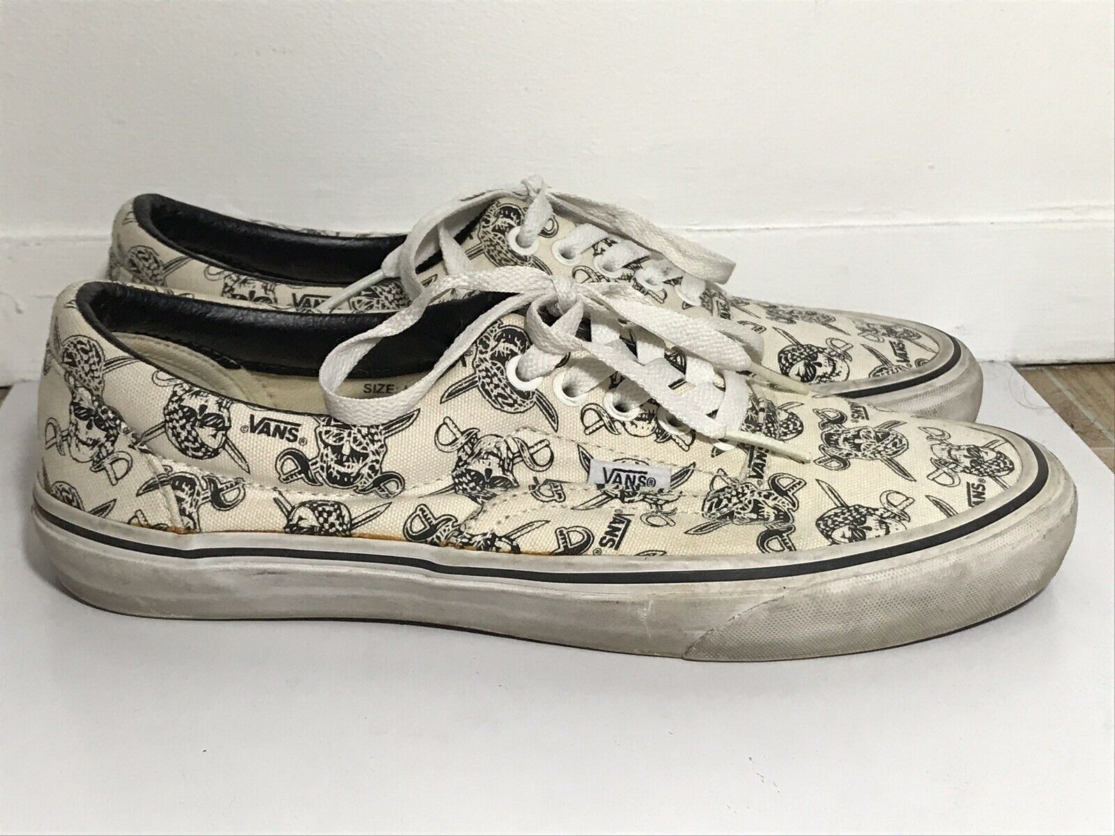 Vans SKULLS PIRATES Reissue Retro Design. Size 9. Rare. Fair Cond | eBay