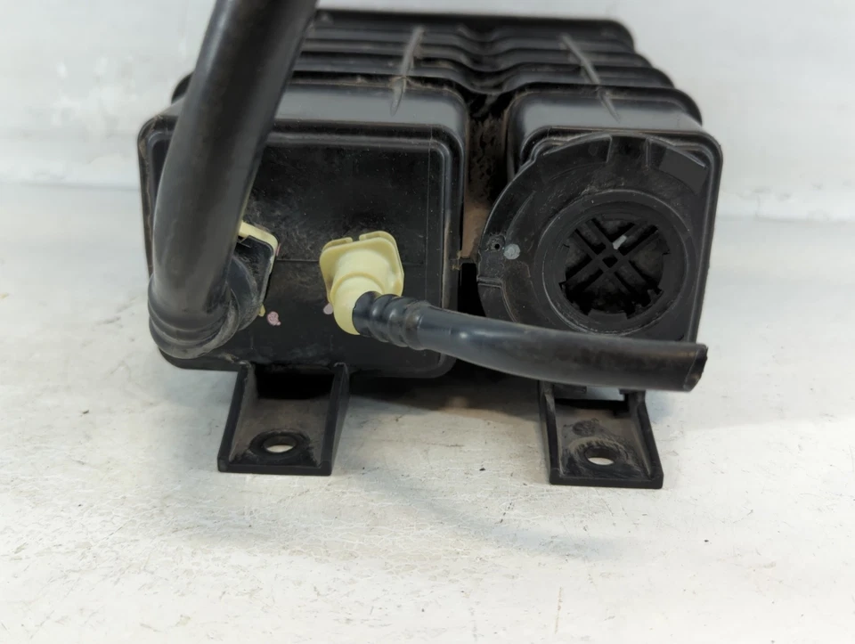 Dodge Journey 2017 bote de carbón de vapor de combustible KB062 Foto 4 de 4