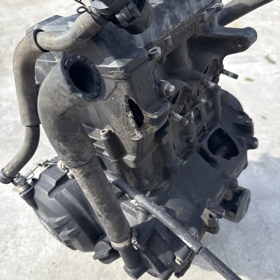 15 15-18 Yamaha YZF-R3 YZFR3 2015 motor conjunto dañado completo OEM Foto 4 de 4