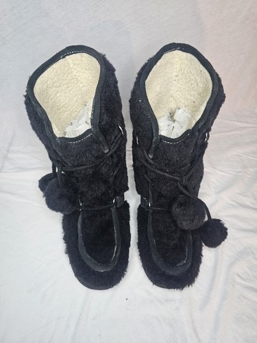 Juicy Couture Snuggle Faux Fur Sherpa Lined 2" Wedge Winter Boots Womens Size 9 - Picture 4 of 10