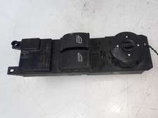 AM5T14A132EA FRONT LEFT WINDOW REGULATOR SWITCH / AM5T14A132EA / 1494