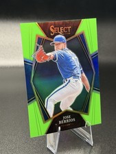 Panini 2022 Select Neon Green Prizm Jose Berrios #135 /99 Blue Jays