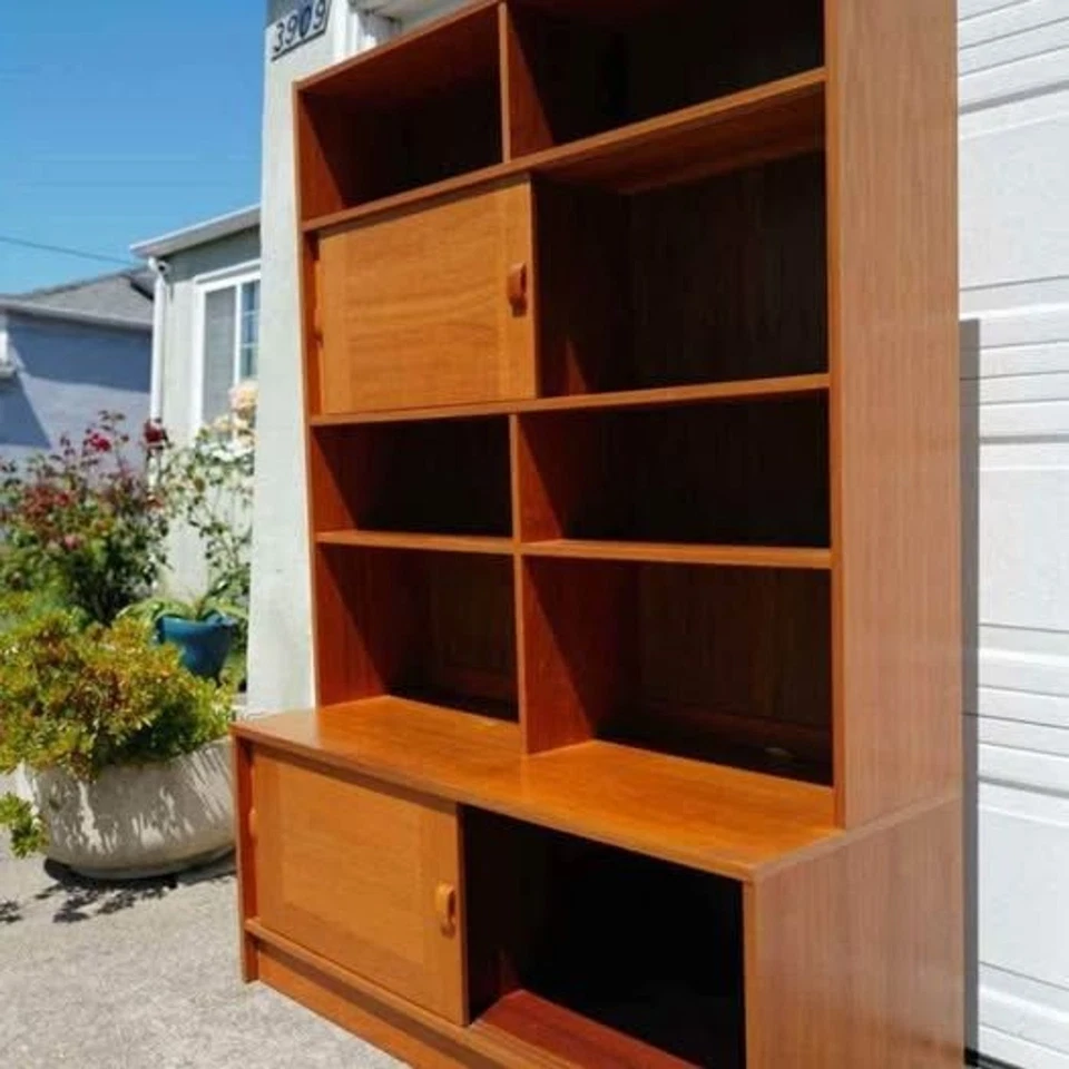 Librero moderno danés vintage de teca Foto 4 de 4