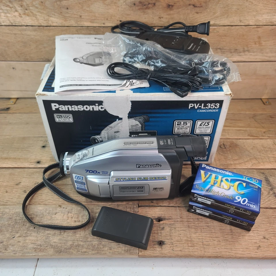 Panasonic PV-L353D VHS-C Camcorder Video Camera w/ Box & Accessories WORKS - Image 2 of 4