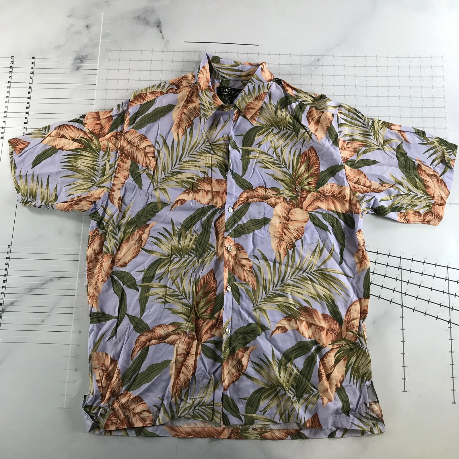 Tori Richard Shirt Mens XL Multicolor Hawaiian Floral Button Up Made USA