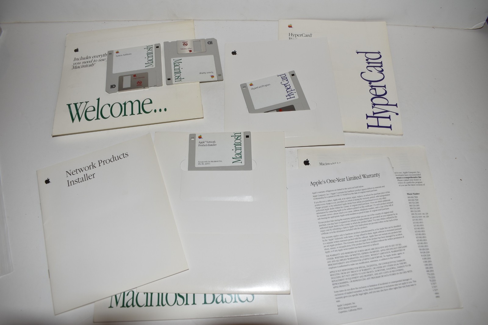APPLE MACINTOSH VINTAGE SYSTEM SET UP DISCS (SPM35)