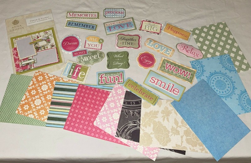 Anna Griffin 20 Coordinating 5 X 7 Scrapbook Paper + 19 3D Die Cuts - Free Ship