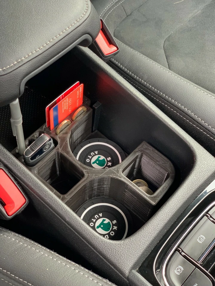 Soporte para vasos Skoda Kodiaq o Karoq (diseño de botella grande) Foto 3 de 4