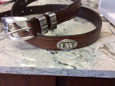 Men's Leather Belt with University of Washington Conchos 32 R+